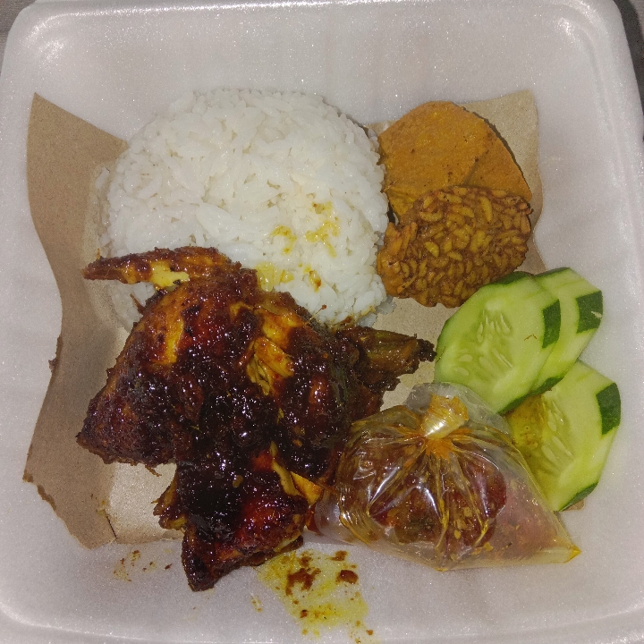 Ayam Bakar 