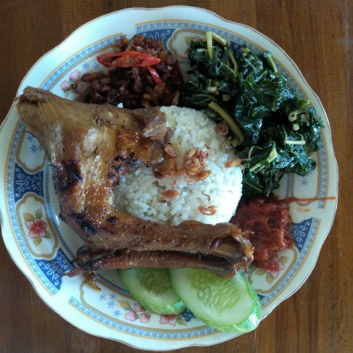 Ayam Bakar Kampung