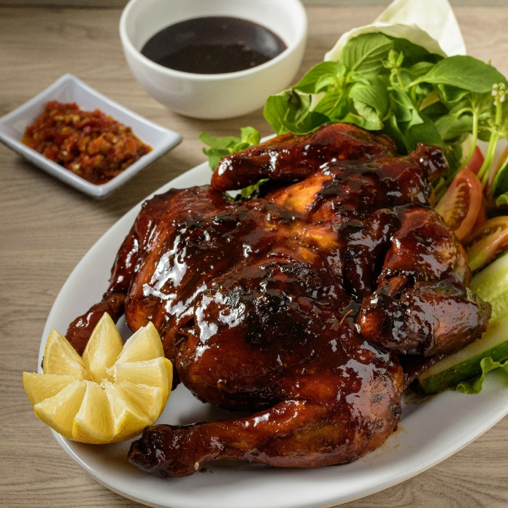 Ayam Bakar Klaten Utuh