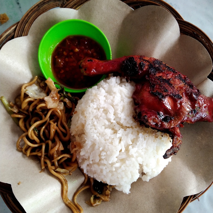 Ayam Bakar Madu