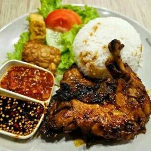 Ayam Bakar Madu