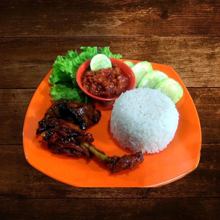 Ayam Bakar Madu