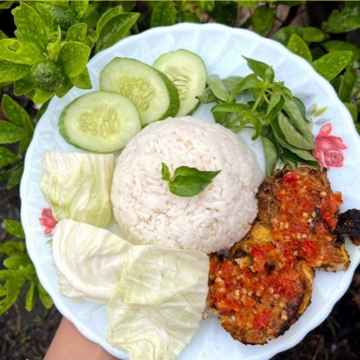 Ayam Bakar Paket Tombok