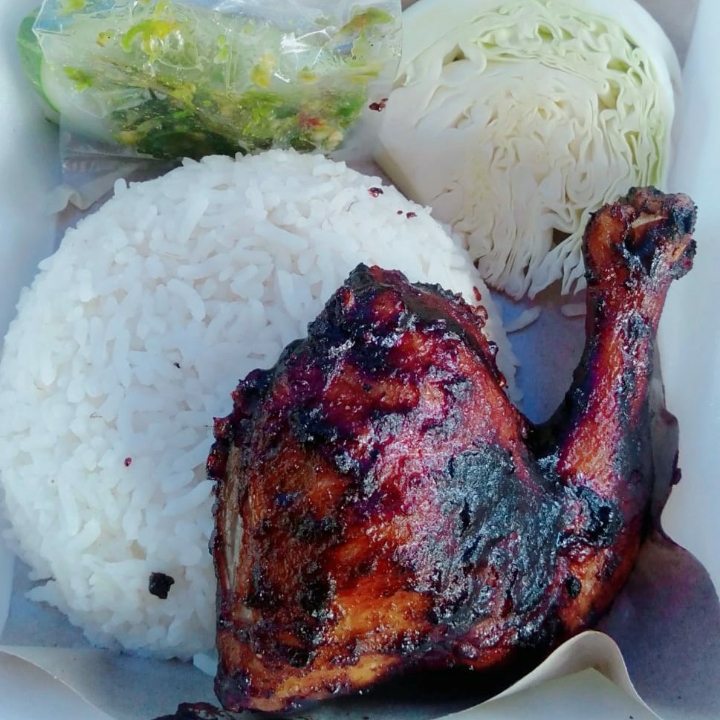 Ayam Bakar Pedas Manis Dengan Nasi 3