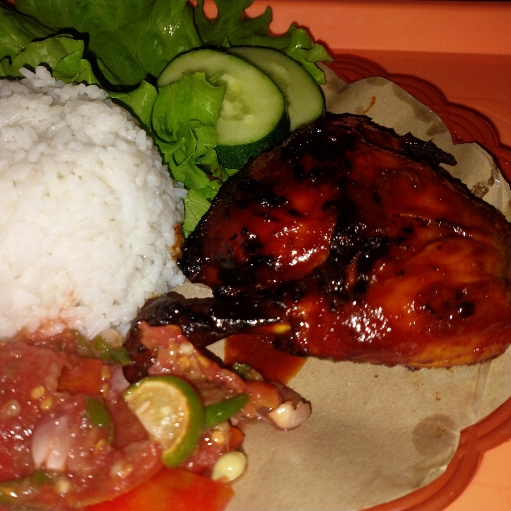 Ayam Bakar Pedes Asam Manis  Pake Nasi 2