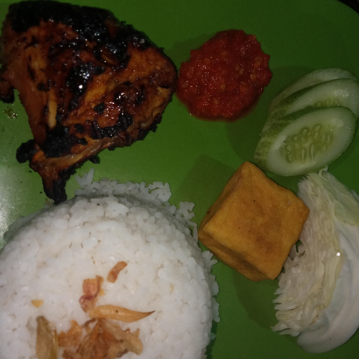Ayam Bakar Plus Nasi