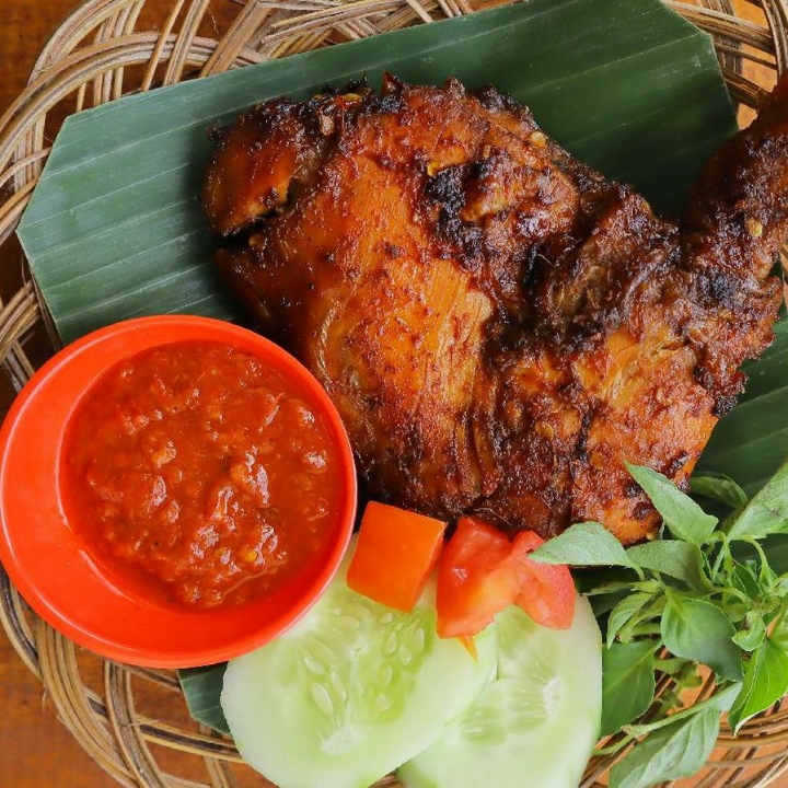 Ayam Bakar Sambel Trasi Tanpa Nasi