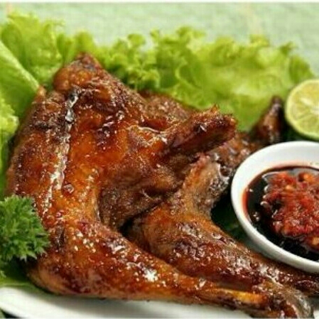 Ayam Bakar Sopoyono