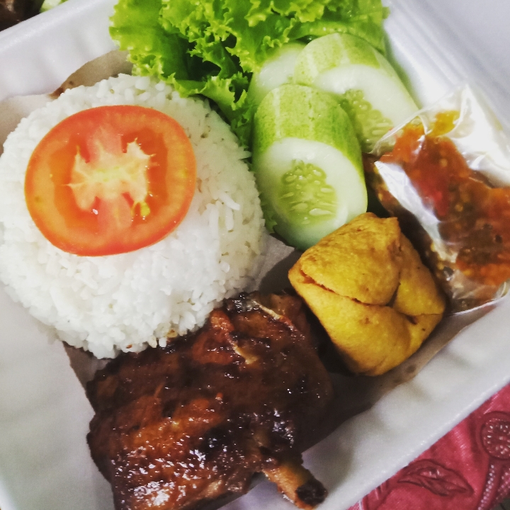 Ayam Bakar Tulang Lunak
