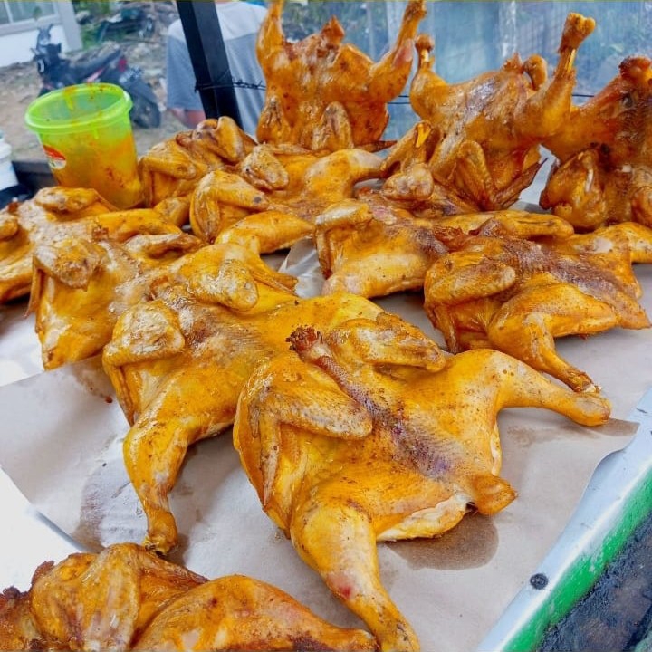 Ayam Bakar Utuh