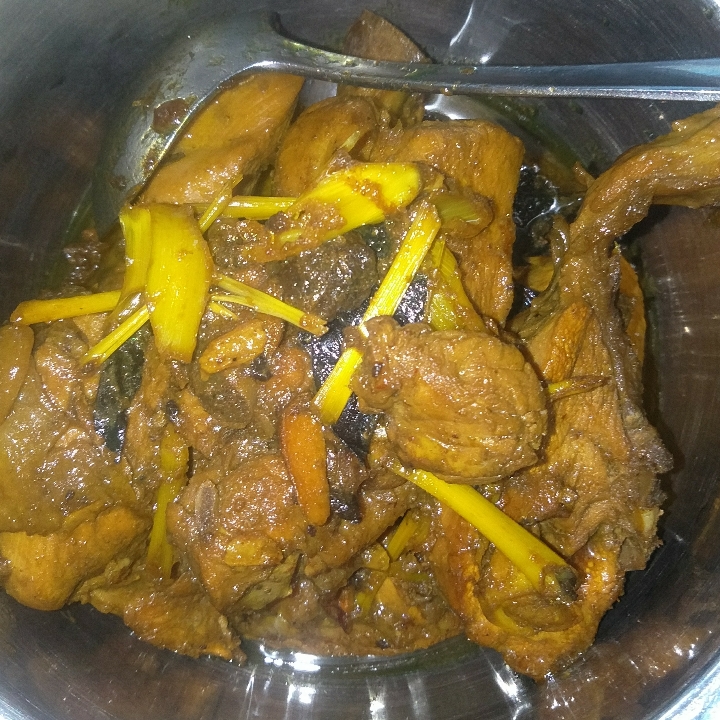 Ayam Bumbu Kuning