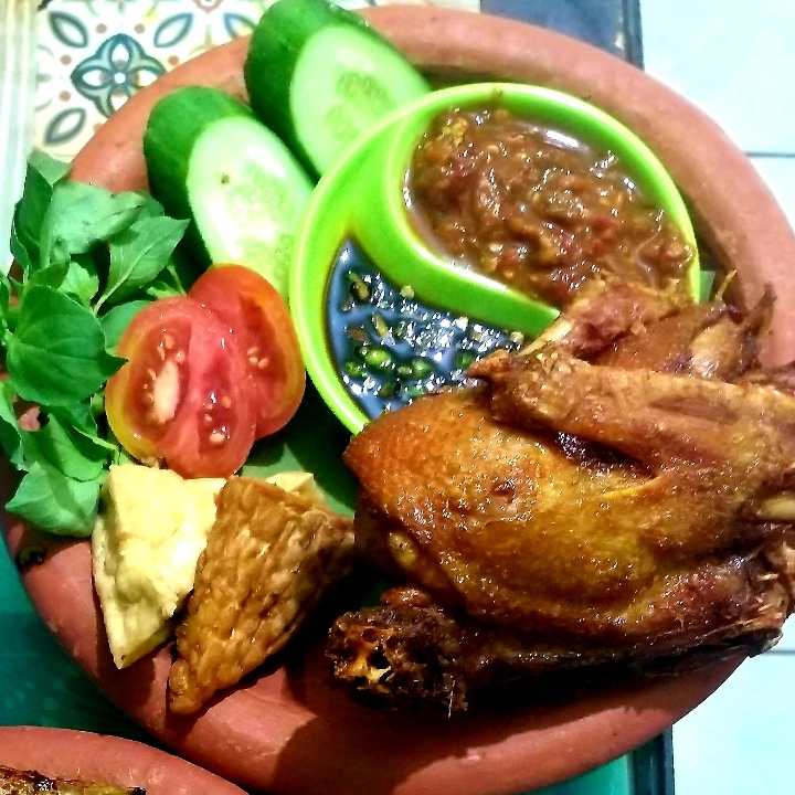 Ayam Cobek Kampung - Goreng