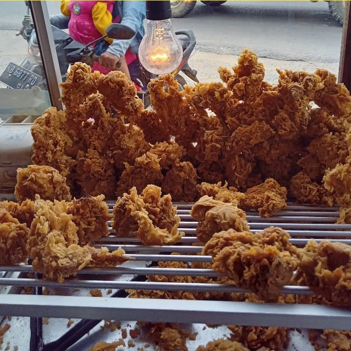 Ayam Fried Chicken 