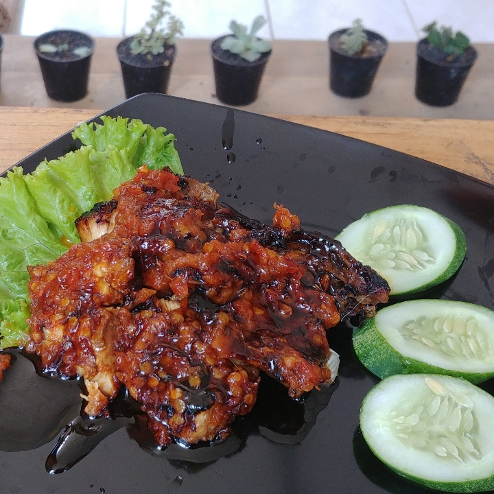 Ayam Geheng Lamokot