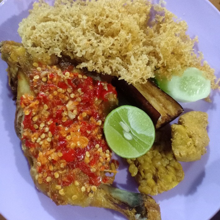 Ayam Geprak Nasi