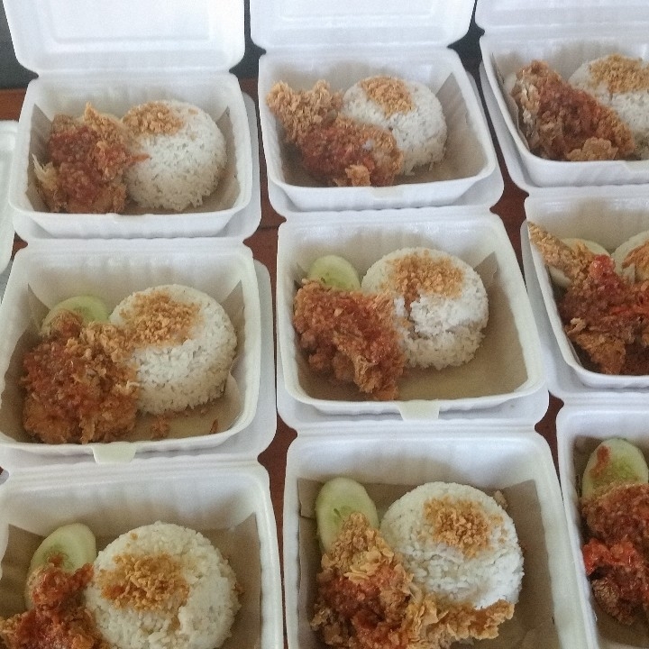Ayam Geprek 