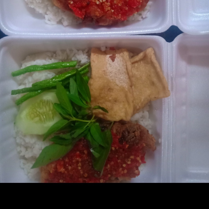 Ayam Geprek 