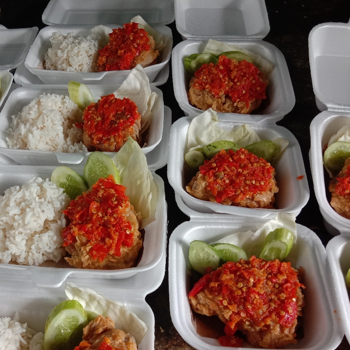 Ayam Geprek 