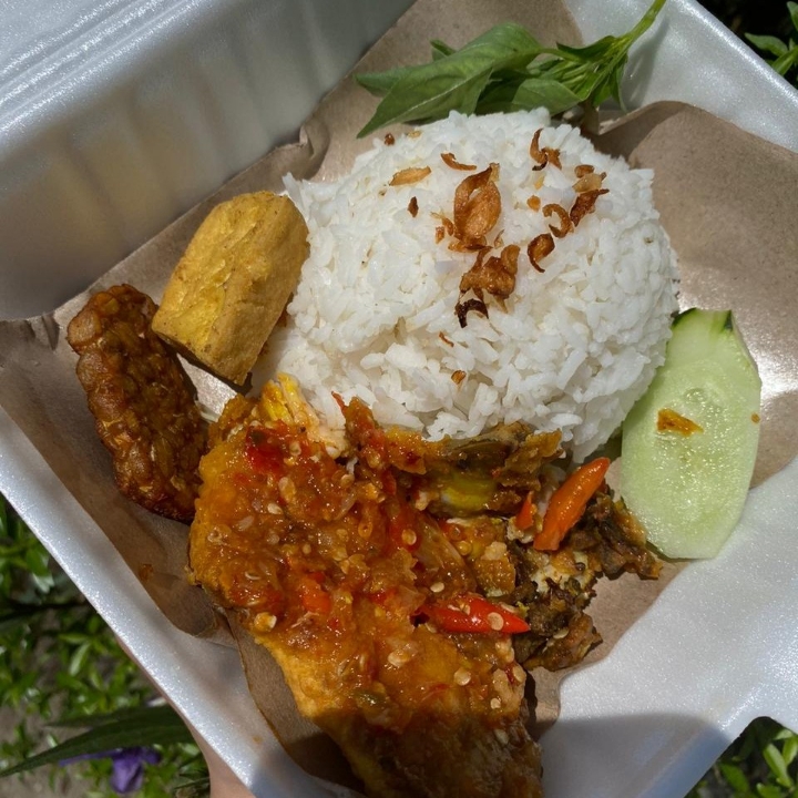 Ayam Geprek
