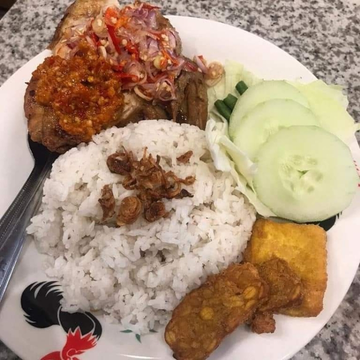 Ayam Geprek
