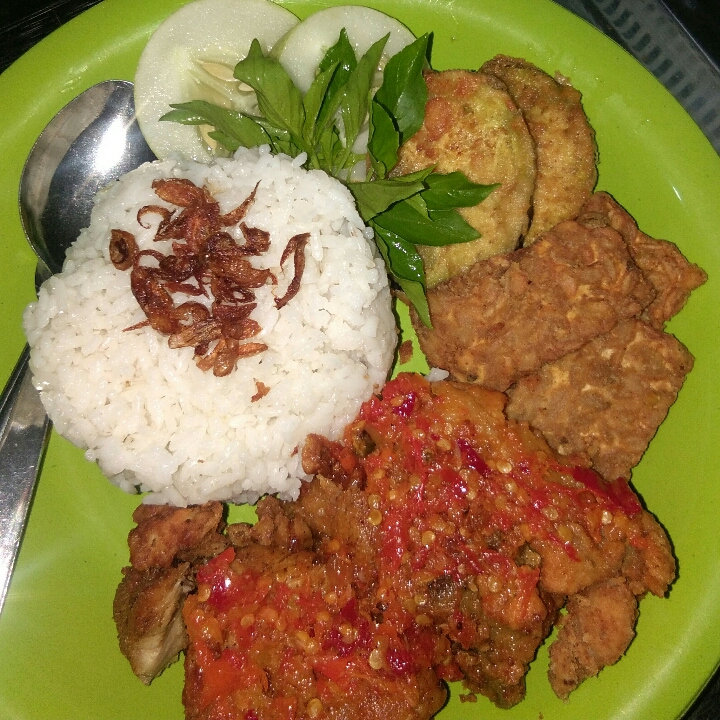 Ayam Geprek