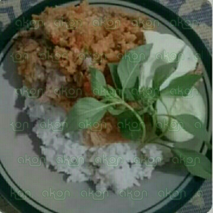 Ayam Geprek Dada