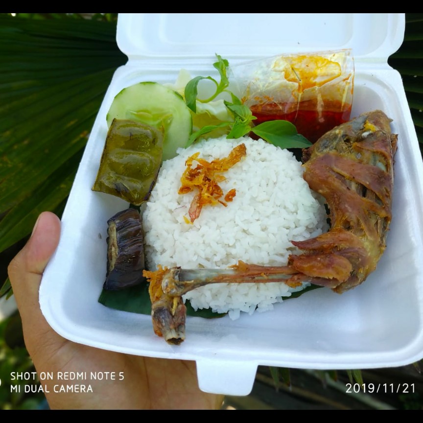 Ayam Geprek Dan Jus 2