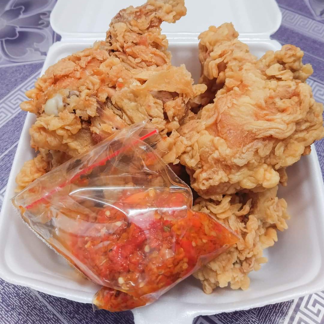 Ayam Geprek Devi