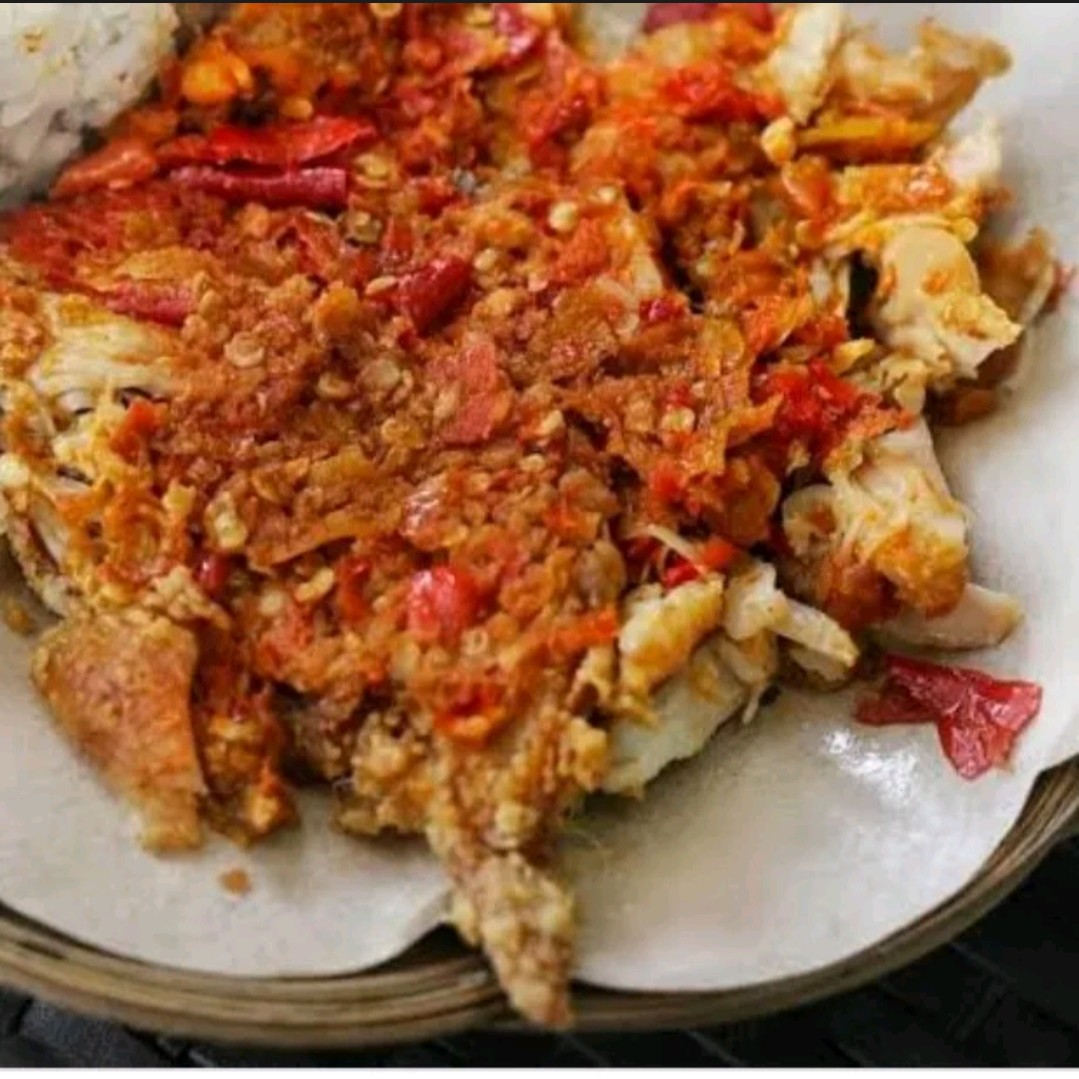 Ayam Geprek Gurih Sambal Bawang