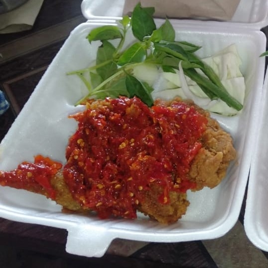 Ayam Geprek Level Plus Nasi 2