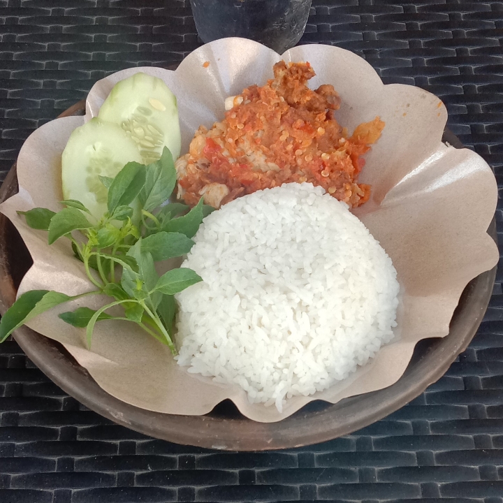 Ayam Geprek Nasi