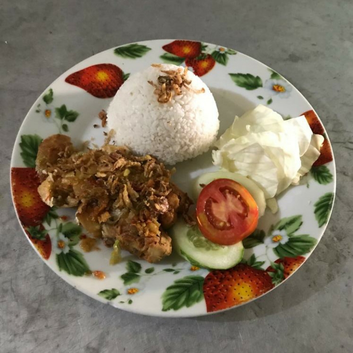 Nasi Ayam Geprek