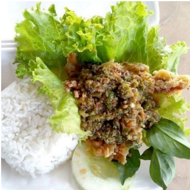 Ayam Geprek Sayap Plus Nasi