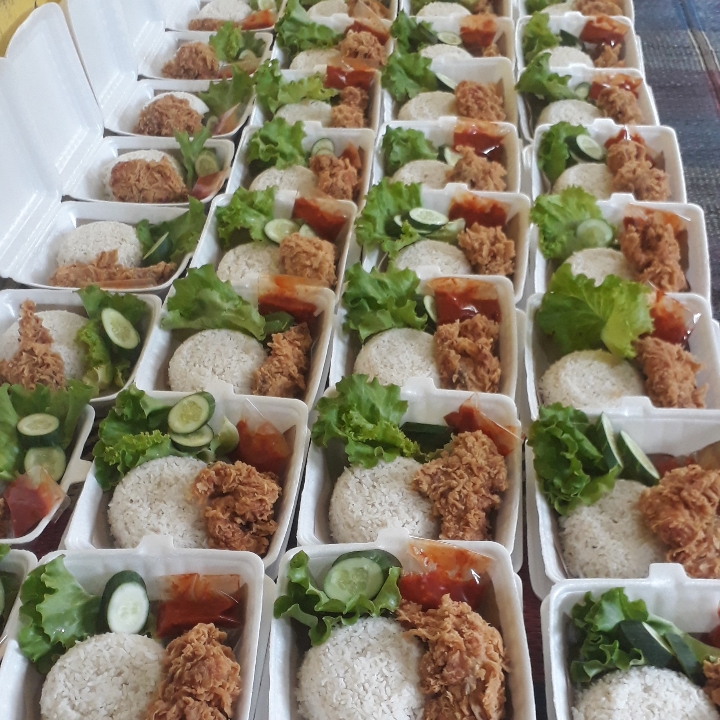 Ayam Geprek Paket Lengkap