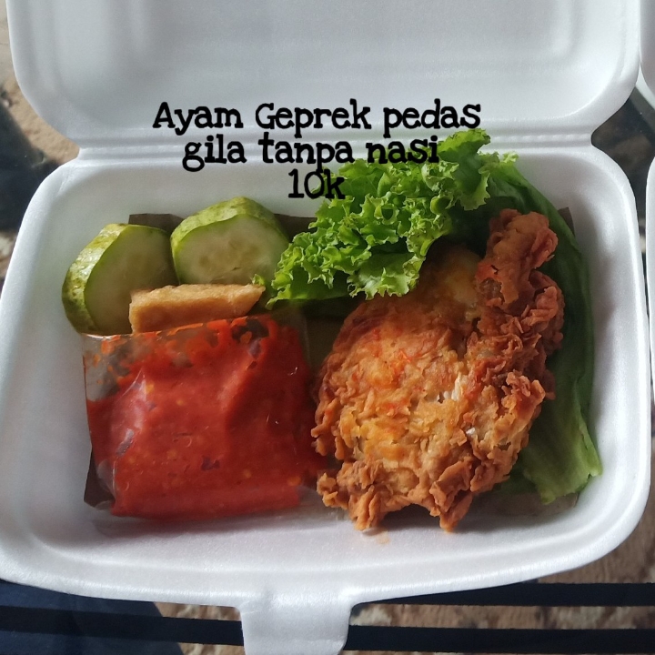 Ayam Geprek Pedas Gila Tanpa Nasi 
