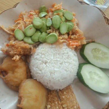 Ayam Geprek Pete Free Nasi