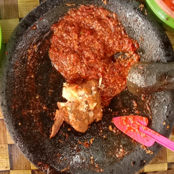 Ayam Geprek Plus Nasi 