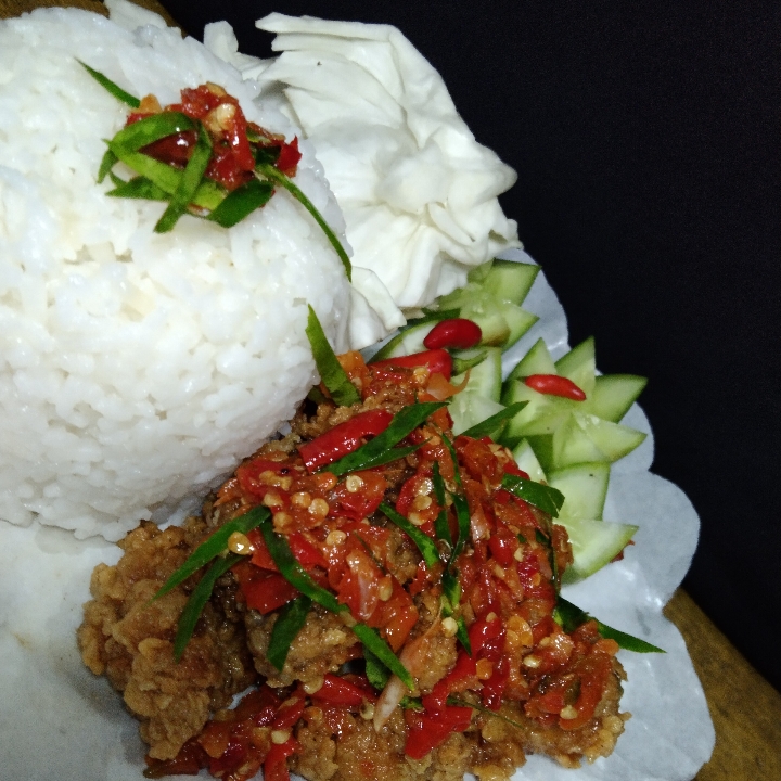 Ayam Geprek Ber-Nasi 2