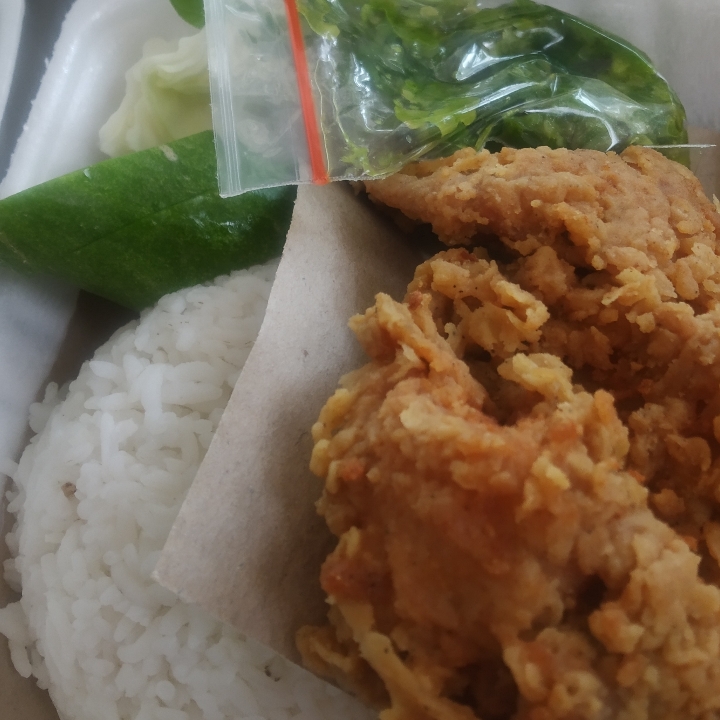 Ayam Geprek Sambal