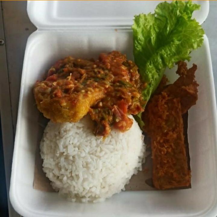 Ayam Geprek Sambal Kencong