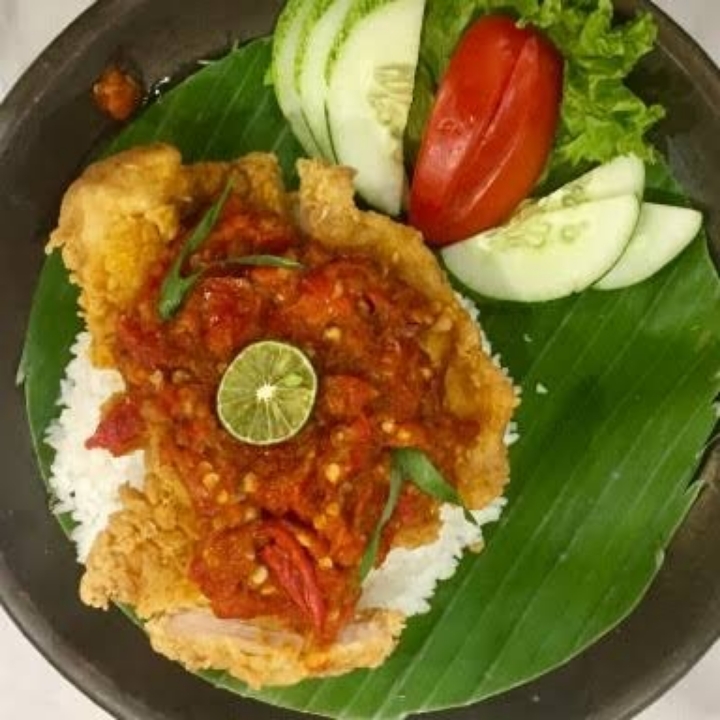 Ayam Geprek Sambal Limau