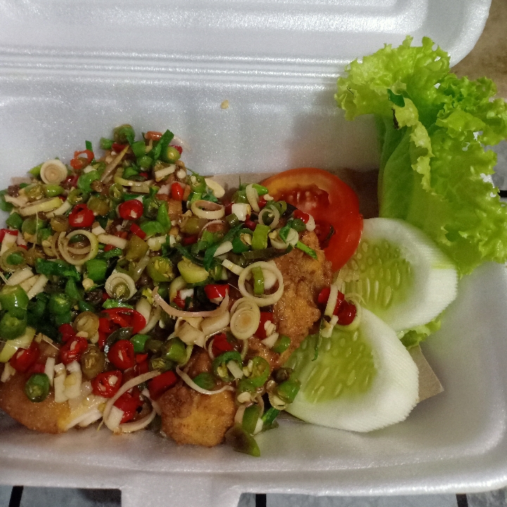 Ayam Geprek Sambal Matah