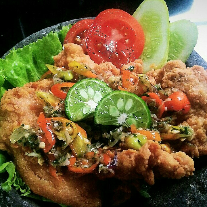 Ayam Geprek Sambal Matah
