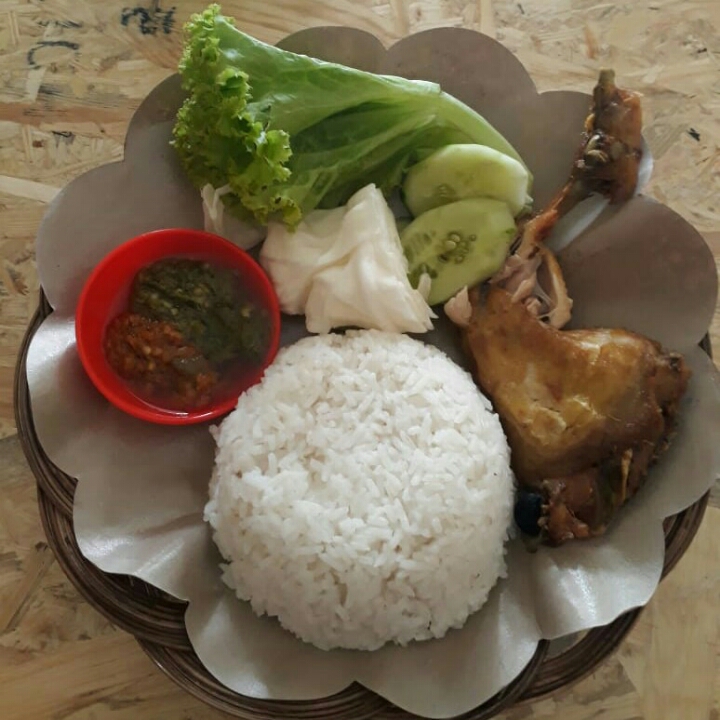 Ayam Geprek Sambal Original 
