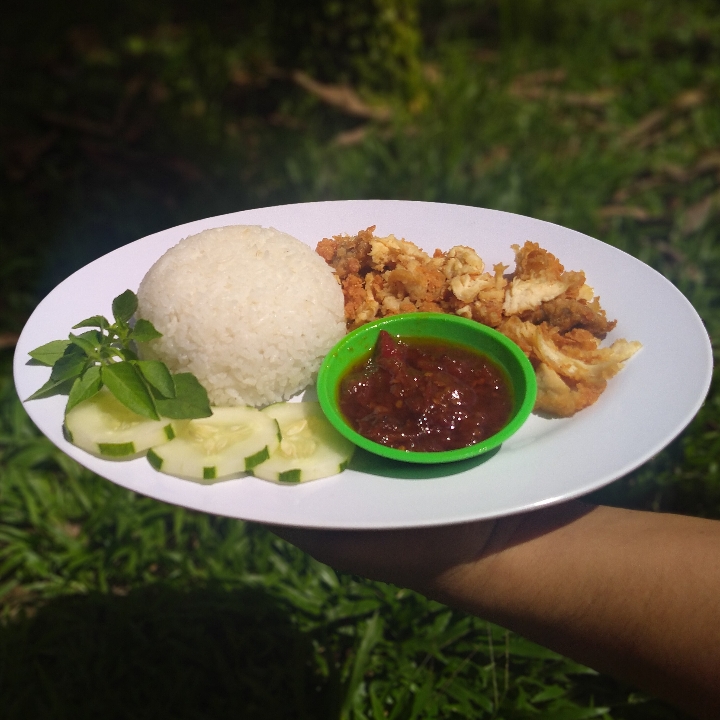 Ayam Geprek Sambel Terasi