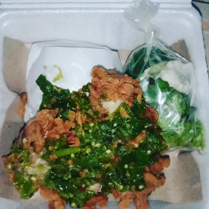 Ayam Geprek Sambol Hijang
