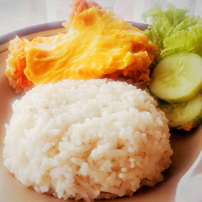 Ayam Geprek Saos Keju Nasi