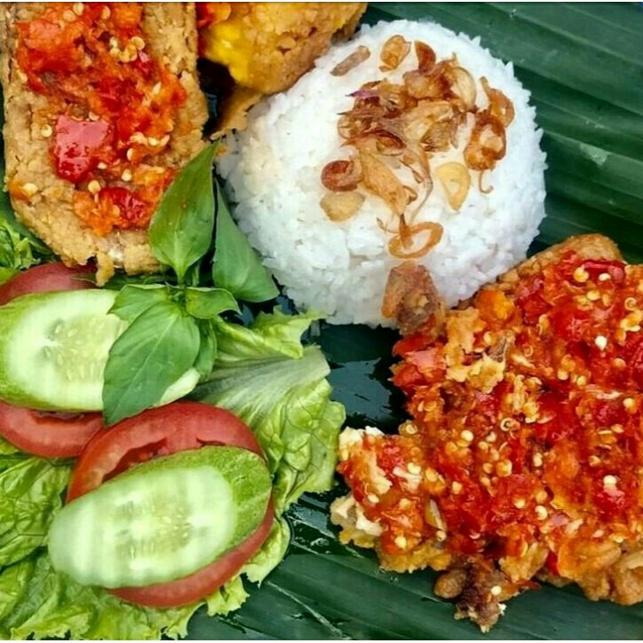 Ayam Geprek ayam besar tanpa nasi