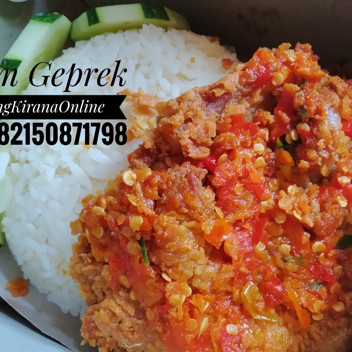 Ayam Geprek plus Nasi