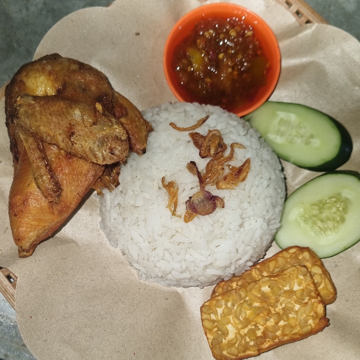 Ayam Goreng 